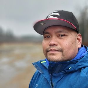 Hi! I'm Roland. I enjoy photography, nature, hiking, and fashion.